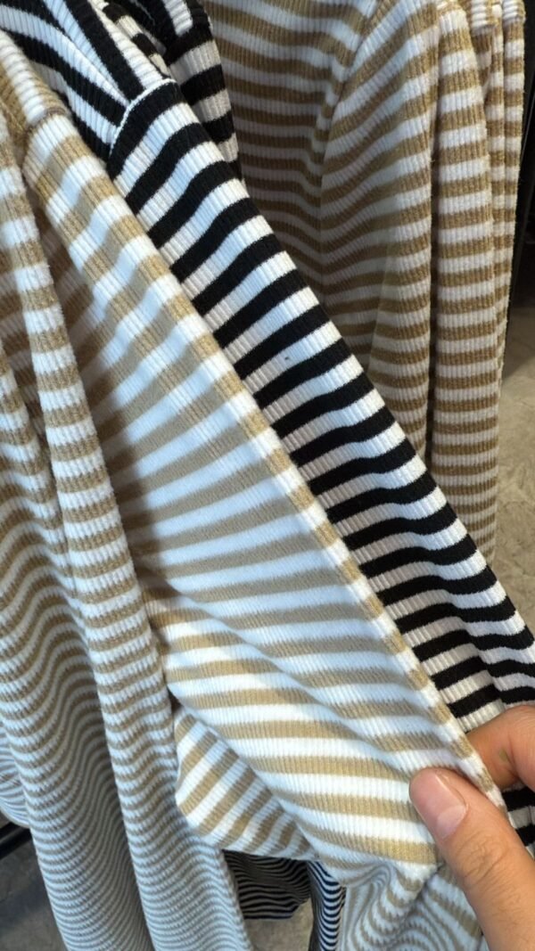 Remera BYRETO - Imagen 3